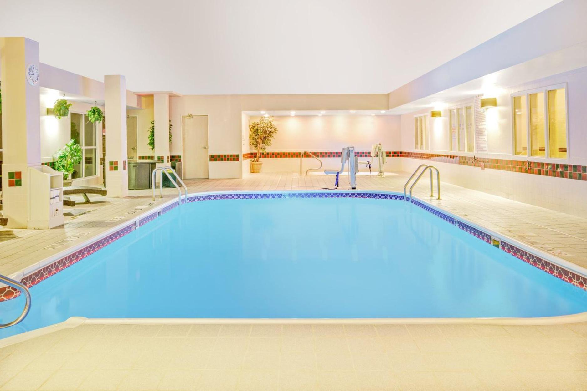 Baymont By Wyndham Dallas/ Love Field Buitenkant foto